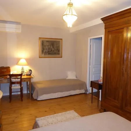 La Maison Bastide Bed & Breakfast 2*